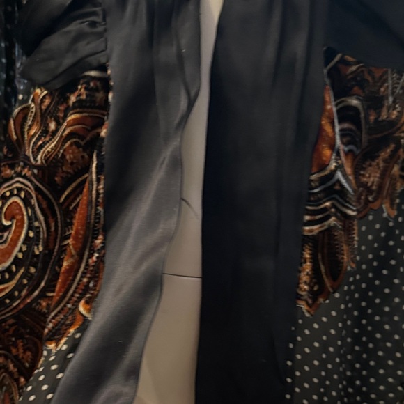 Elegant Stunning Black and Brown Kimono Top - Picture 11 of 13